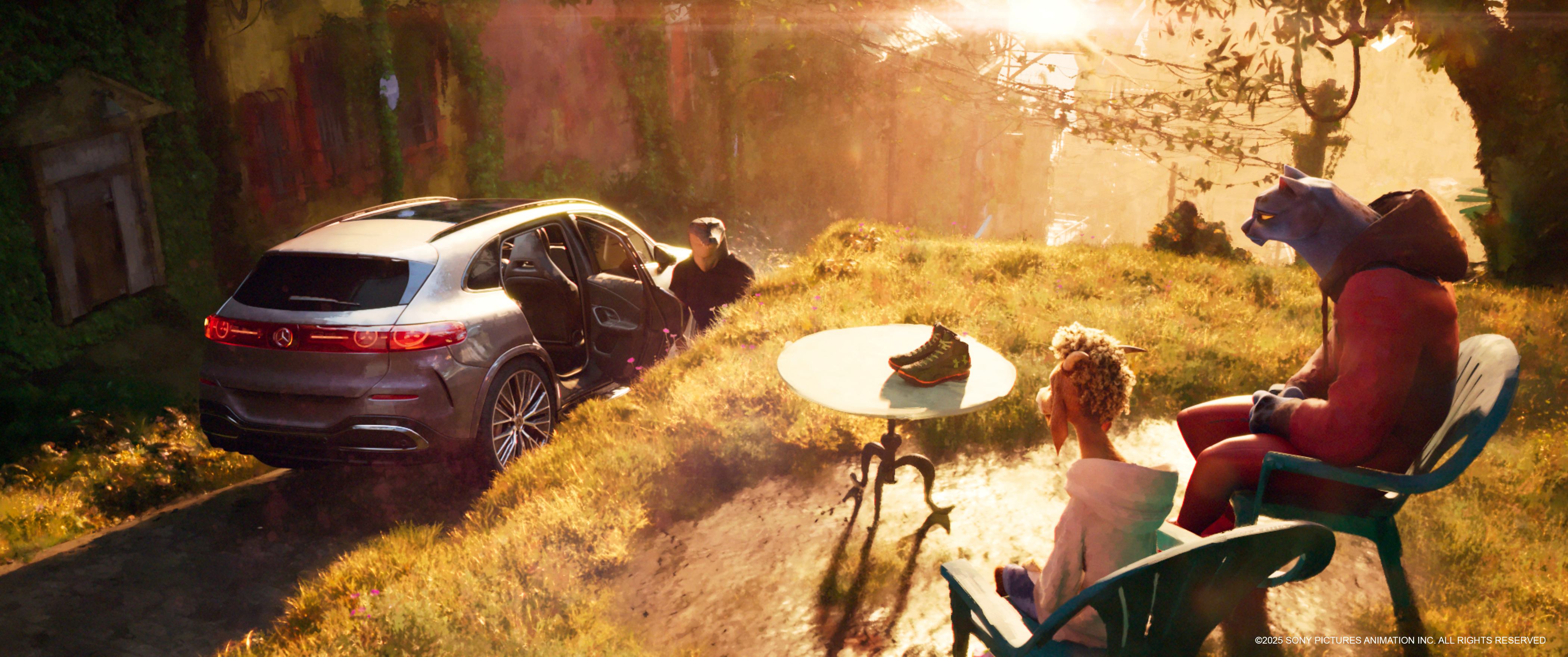 圖3、Mercedes-Benz 以最受歡迎SUV 家族的純電新成員：全新純電 GLC 全力助陣《山羊巔峰》